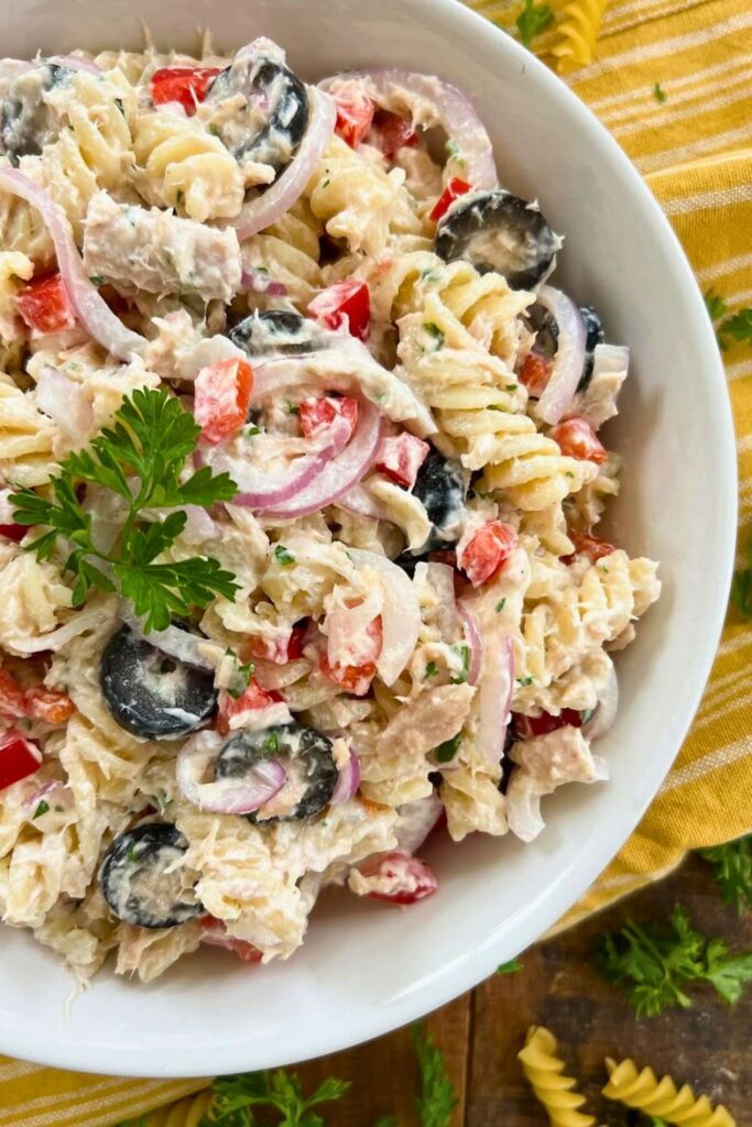 4 Simple Steps to Make Tuna Pasta Salad