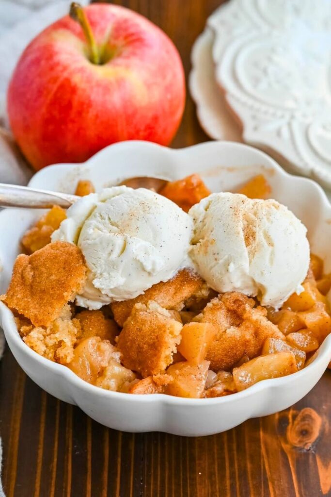 Why You’ll Love This Apple Cobbler