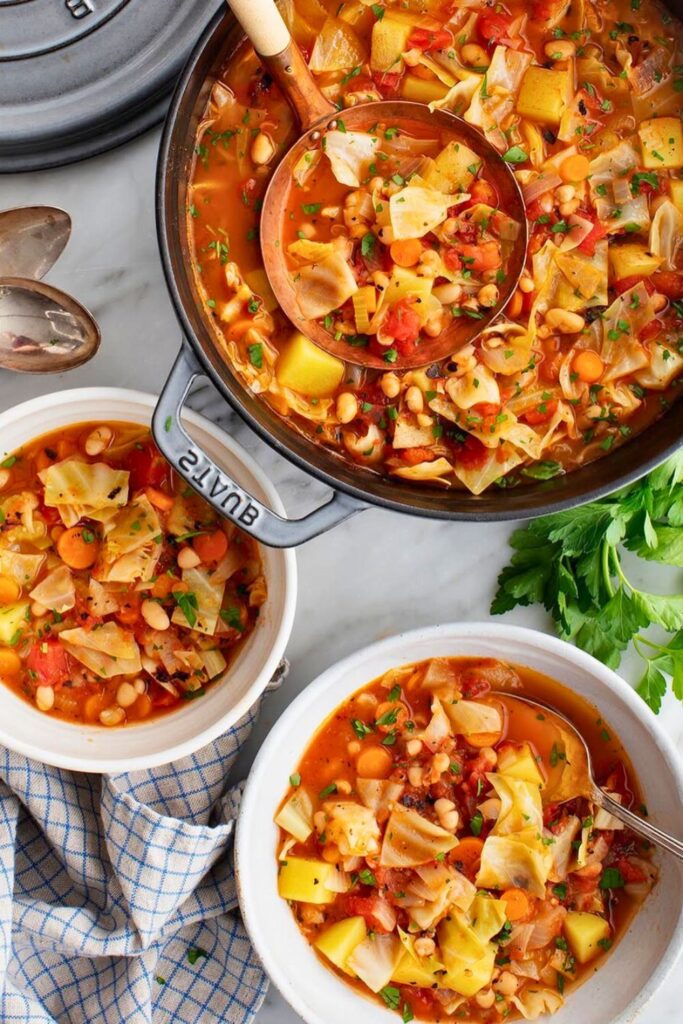 How to Make Cabbage Soup