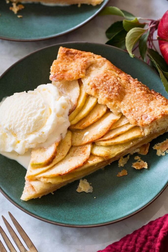 How to Serve Apple Galette