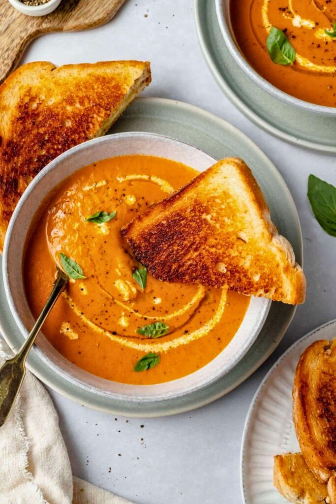 Serving Suggestions of Roasted Tomato Soup