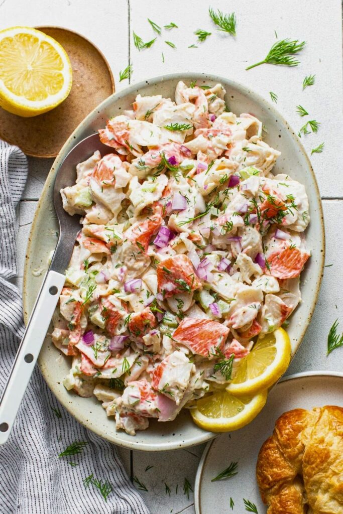How to Serve Crab Salad