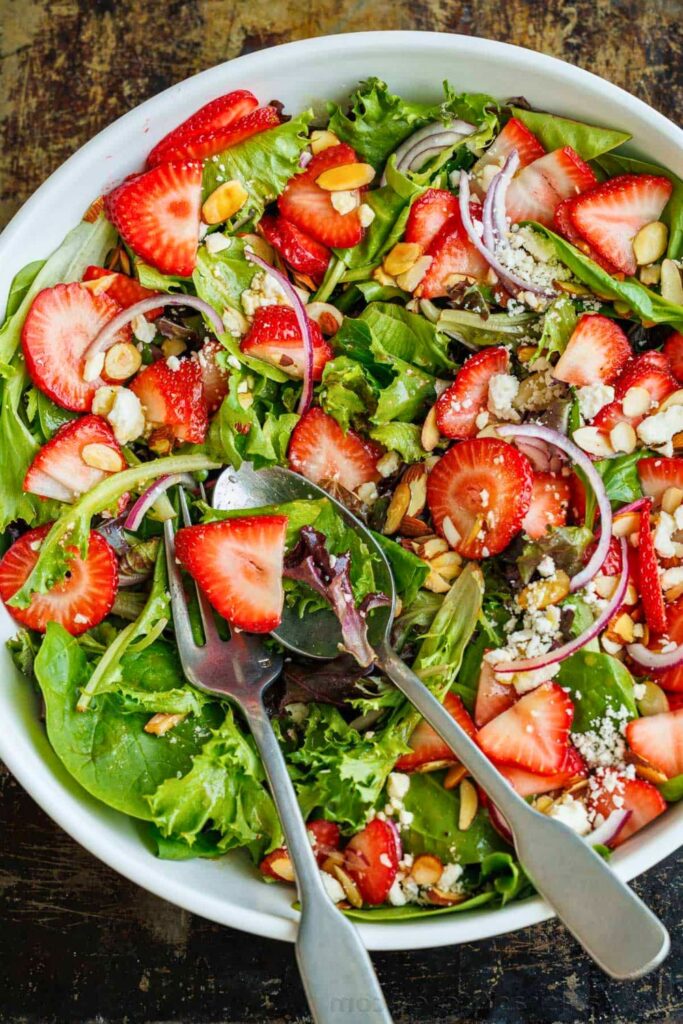 Tips for the Best Strawberry Spinach Salad