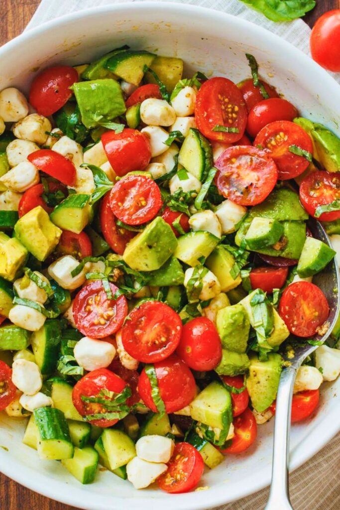 Why Cucumber Tomato Salad Works So Well